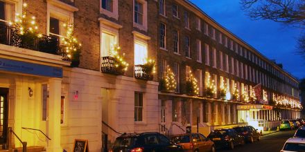 The Chatsworth Hotel Photo: H Hotel Front Exterior Night